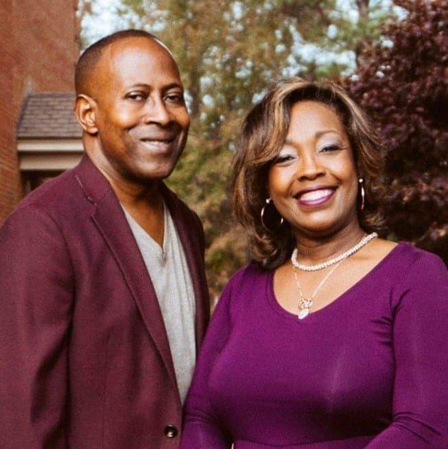 Senior Pastor Horacio Hall